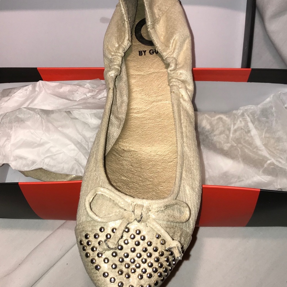G by Guess Cisco Gold Flats NIB